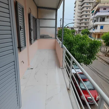 Aria Seaview 公寓 Sarandë