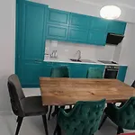 Aria Seaview Apartament *