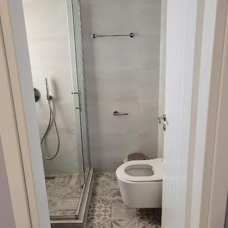 Aria Seaview Apartment Sarande