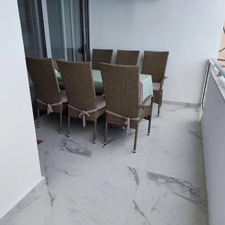 Aria Seaview * Sarandë