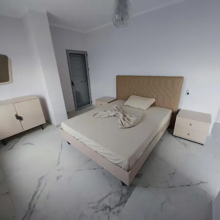 Aria Seaview Apartment *
