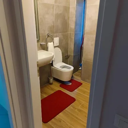 Aria Seaview Apartment