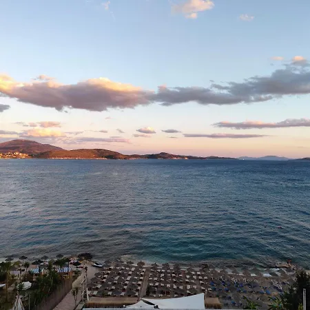 Aria Seaview Apartamento Sarandë